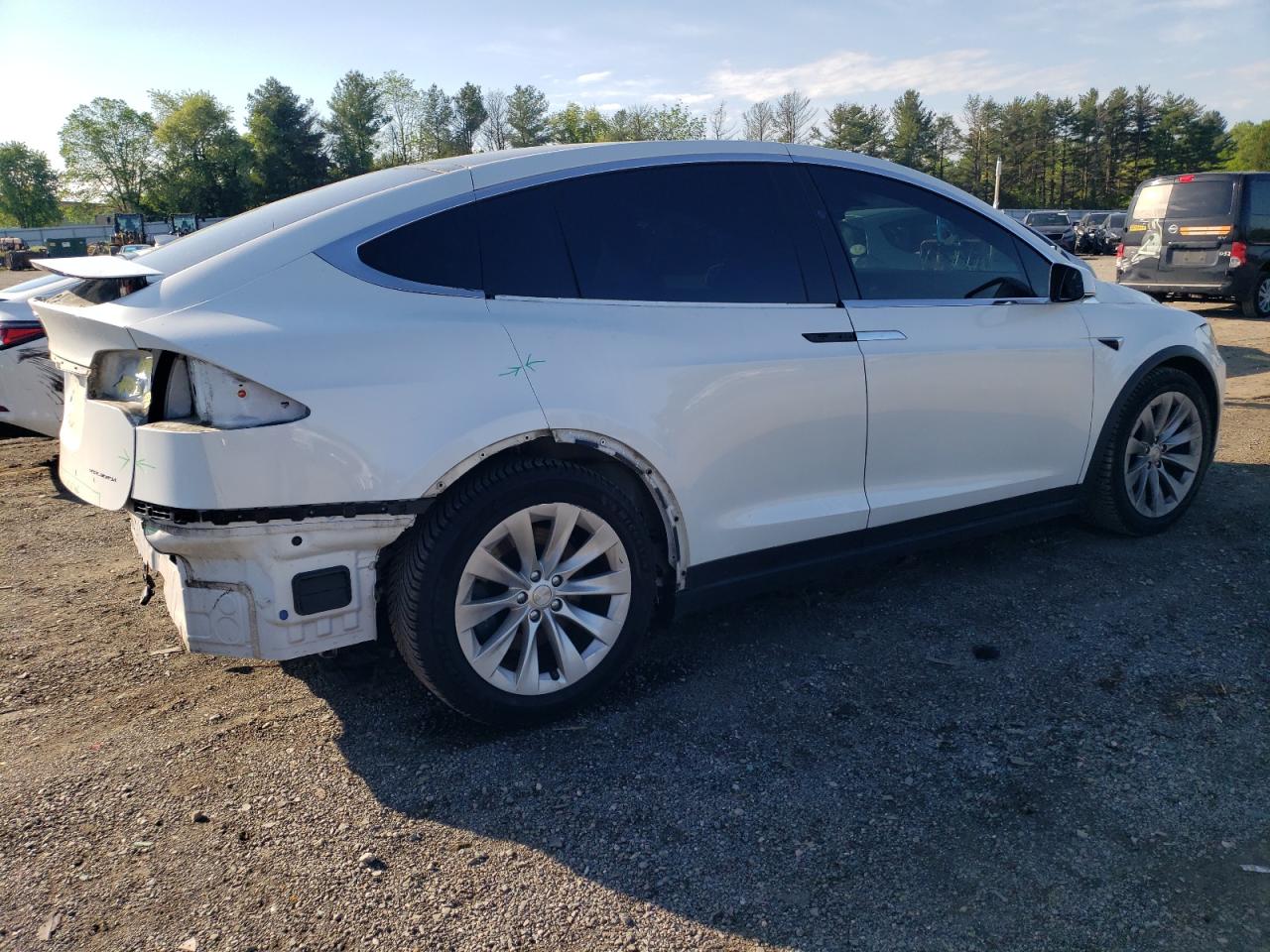 Автомобиль TESLA MODEL X 2020 | GrandCar Автомобиль TESLA MODEL X 2020 | GrandCar