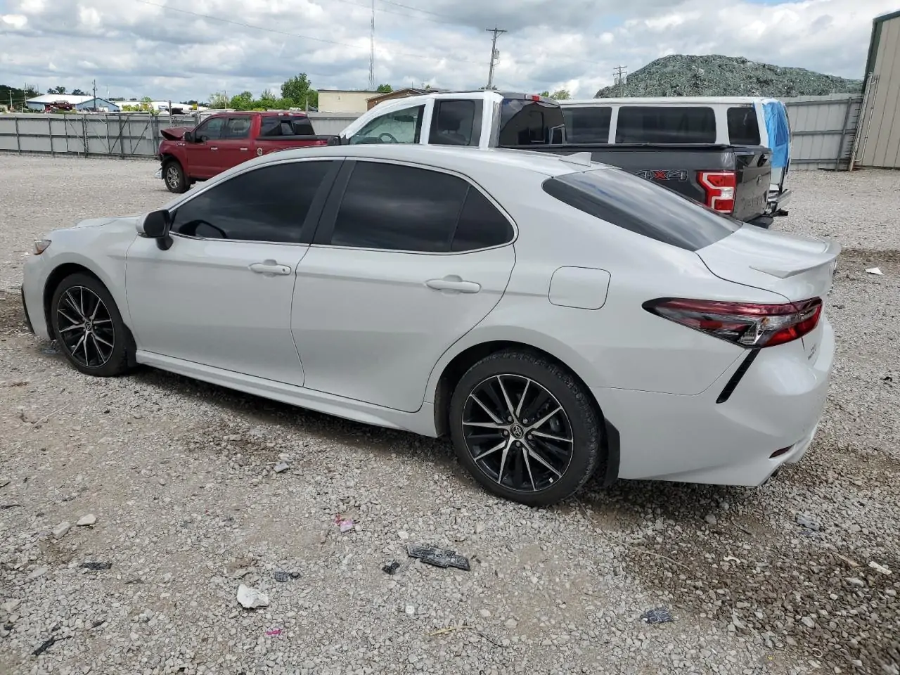 Автомобиль TOYOTA CAMRY SE NIGHT SHADE 2024 | GrandCar Автомобиль TOYOTA CAMRY SE NIGHT SHADE 2024 | GrandCar