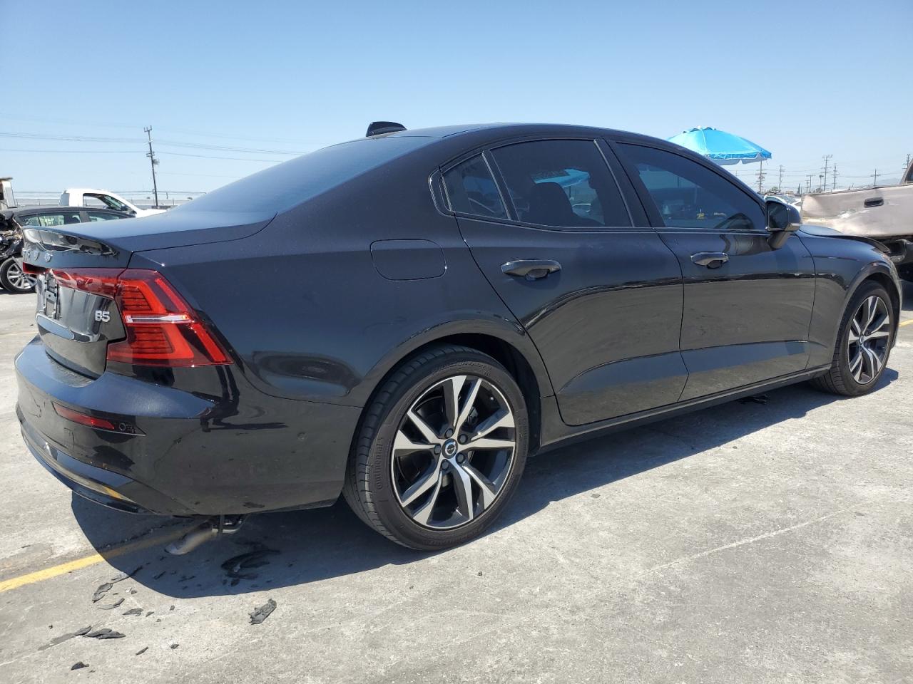 Автомобіль VOLVO S60 PLUS 2024 | GrandCar Автомобіль VOLVO S60 PLUS 2024 | GrandCar