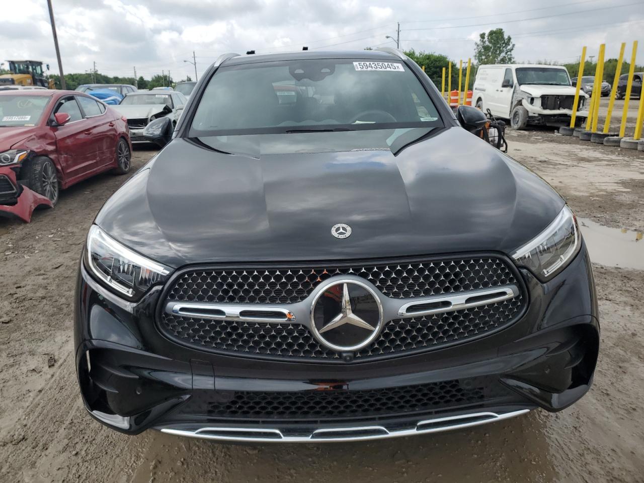 Автомобіль MERCEDES-BENZ GLC 300 4MATIC 2025 | GrandCar Автомобіль MERCEDES-BENZ GLC 300 4MATIC 2025 | GrandCar