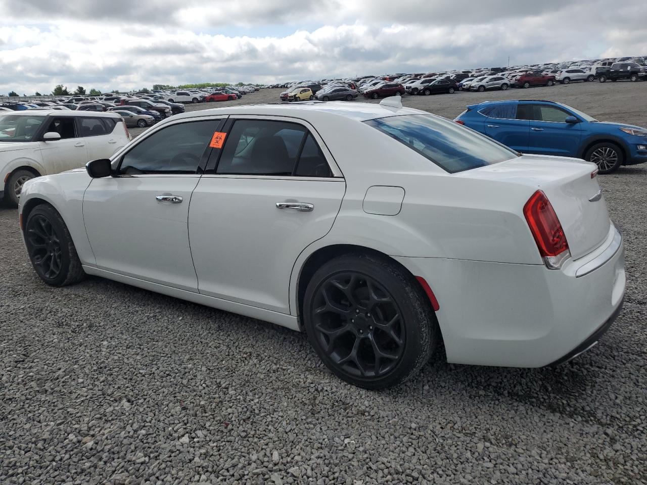 Автомобіль CHRYSLER 300C 2016 | GrandCar Автомобіль CHRYSLER 300C 2016 | GrandCar