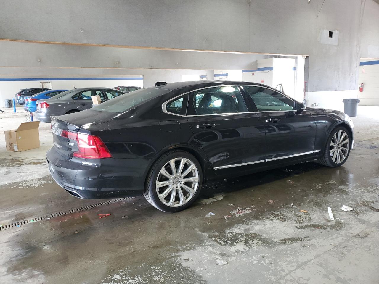 Автомобіль VOLVO S90 T8 INSCRIPTION 2018 | GrandCar Автомобіль VOLVO S90 T8 INSCRIPTION 2018 | GrandCar