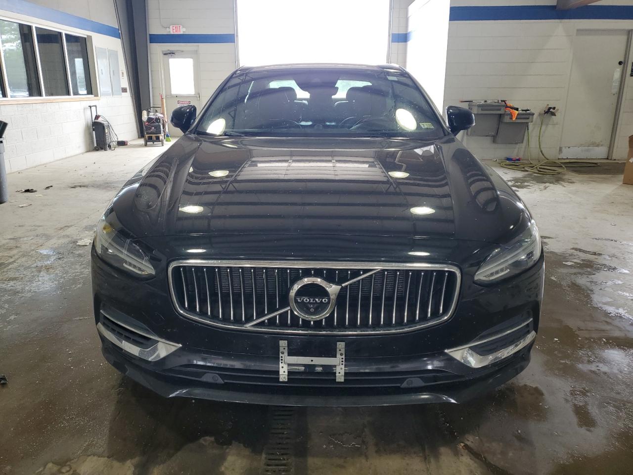 Автомобіль VOLVO S90 T8 INSCRIPTION 2018 | GrandCar Автомобіль VOLVO S90 T8 INSCRIPTION 2018 | GrandCar