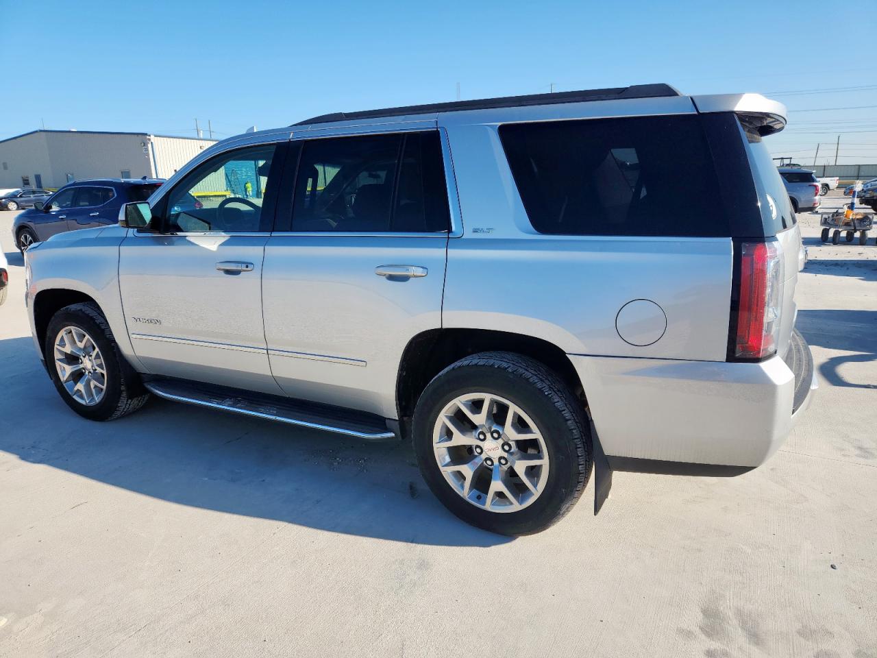 Автомобіль GMC YUKON SLT 2018 | GrandCar Автомобіль GMC YUKON SLT 2018 | GrandCar
