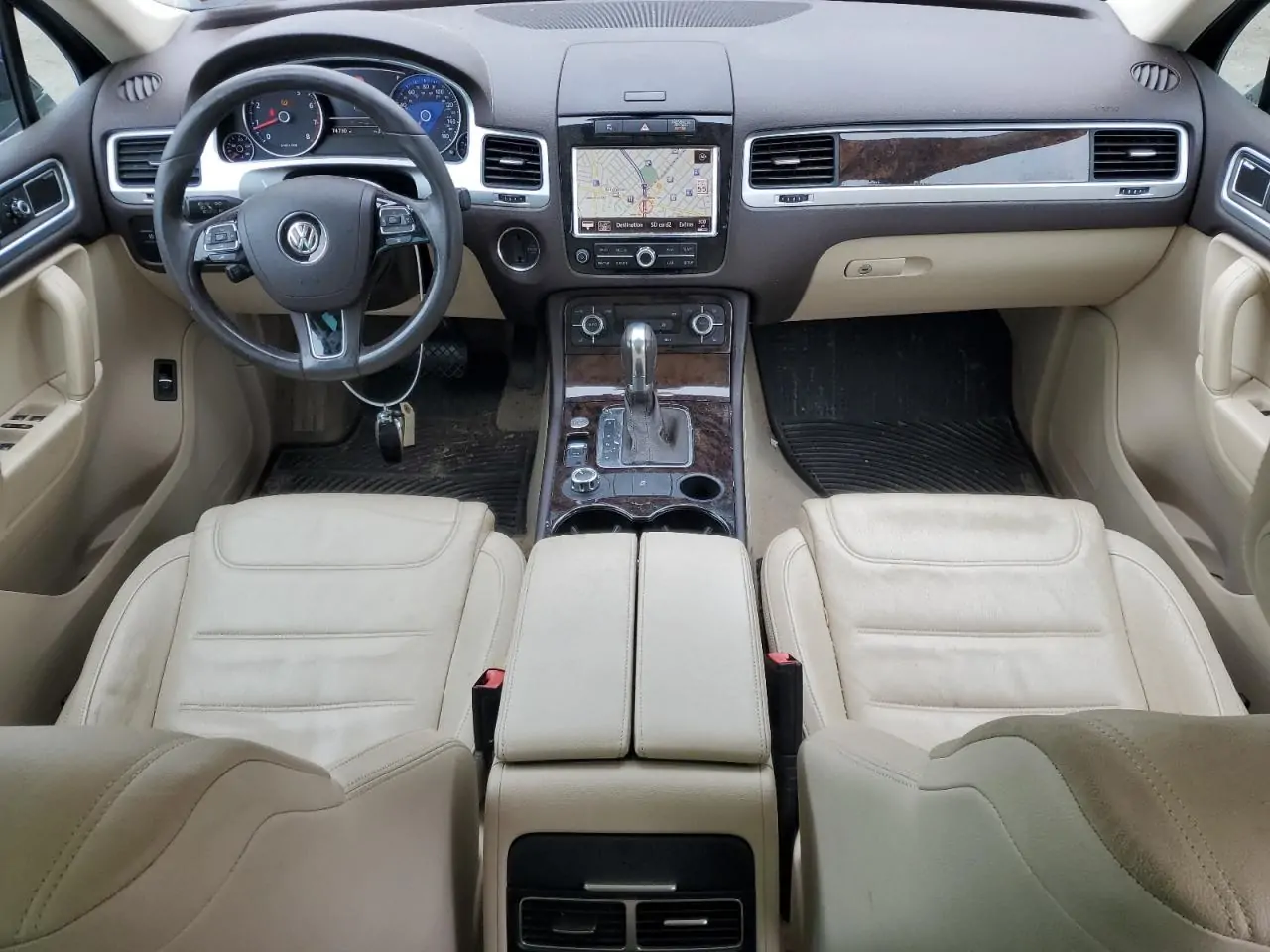 Автомобіль VOLKSWAGEN TOUAREG V6 2013 | GrandCar Автомобіль VOLKSWAGEN TOUAREG V6 2013 | GrandCar