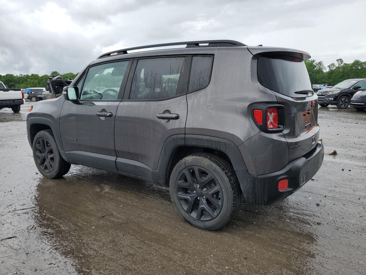 Автомобіль JEEP RENEGADE LATITUDE 2018 | GrandCar Автомобіль JEEP RENEGADE LATITUDE 2018 | GrandCar