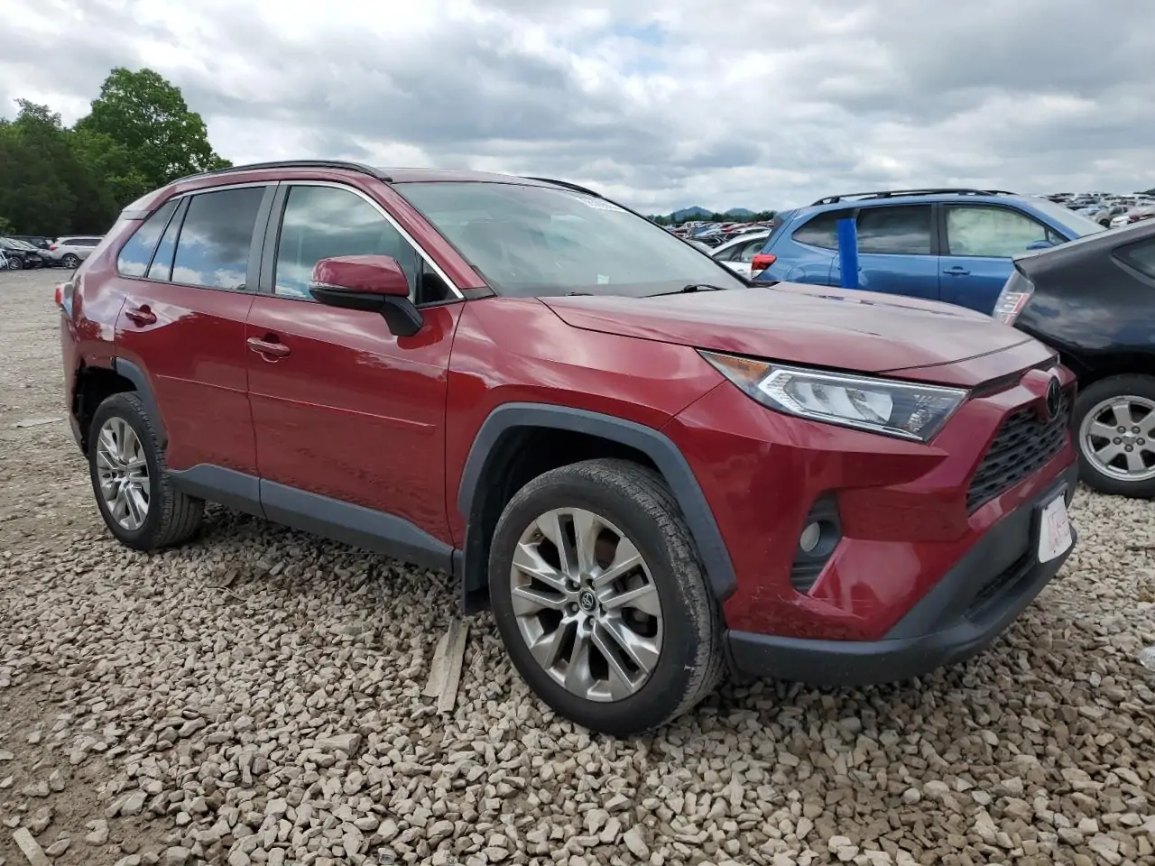 Автомобіль TOYOTA RAV4 XLE PREMIUM 2019 | GrandCar Автомобіль TOYOTA RAV4 XLE PREMIUM 2019 | GrandCar
