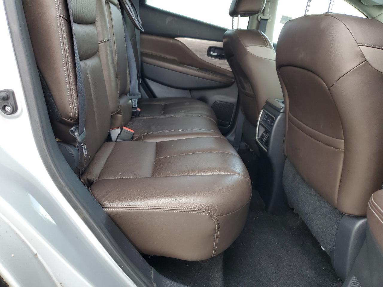 Автомобіль NISSAN MURANO S 2015 | GrandCar Автомобіль NISSAN MURANO S 2015 | GrandCar