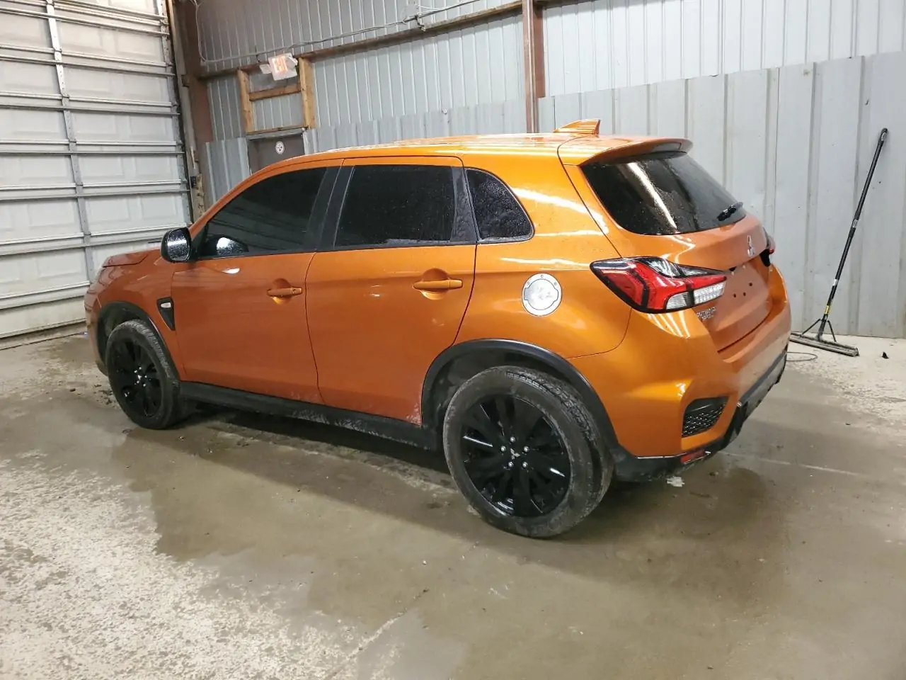 Автомобіль MITSUBISHI OUTLANDER SPORT ES 2021 | GrandCar Автомобіль MITSUBISHI OUTLANDER SPORT ES 2021 | GrandCar