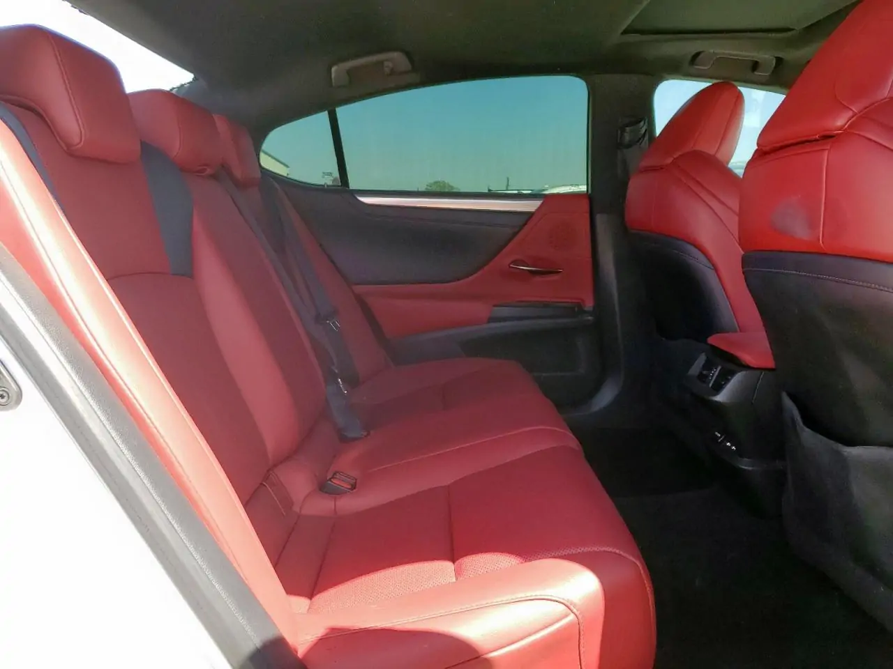 Автомобіль LEXUS ES 350 BASE 2021 | GrandCar Автомобіль LEXUS ES 350 BASE 2021 | GrandCar