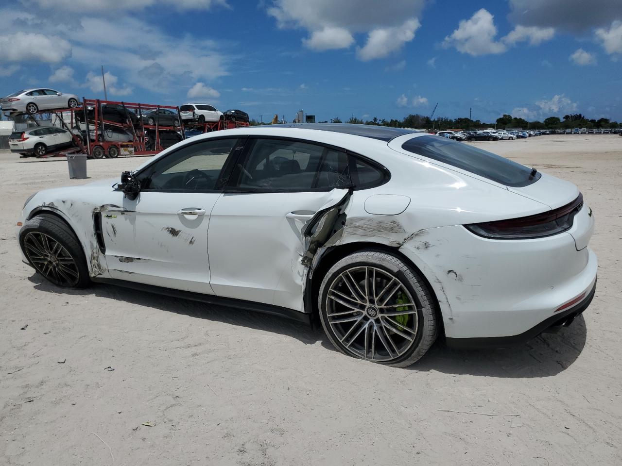 Купить автомобиль PORSCHE PANAMERA 4S E-HYBRID 2023 из США. Цена