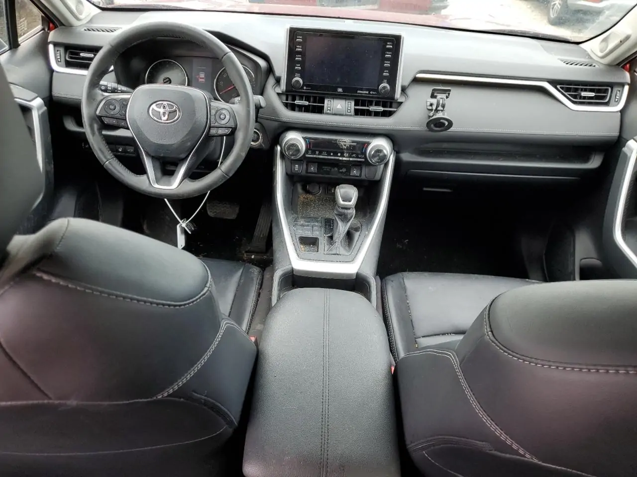 Автомобіль TOYOTA RAV4 XLE PREMIUM 2019 | GrandCar Автомобіль TOYOTA RAV4 XLE PREMIUM 2019 | GrandCar