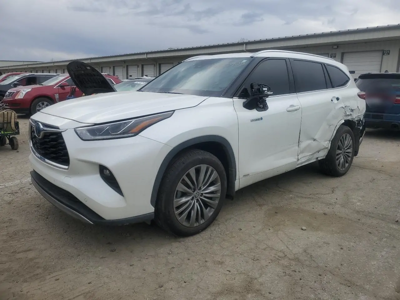 Автомобіль TOYOTA HIGHLANDER HYBRID PLATINUM 2021 | GrandCar