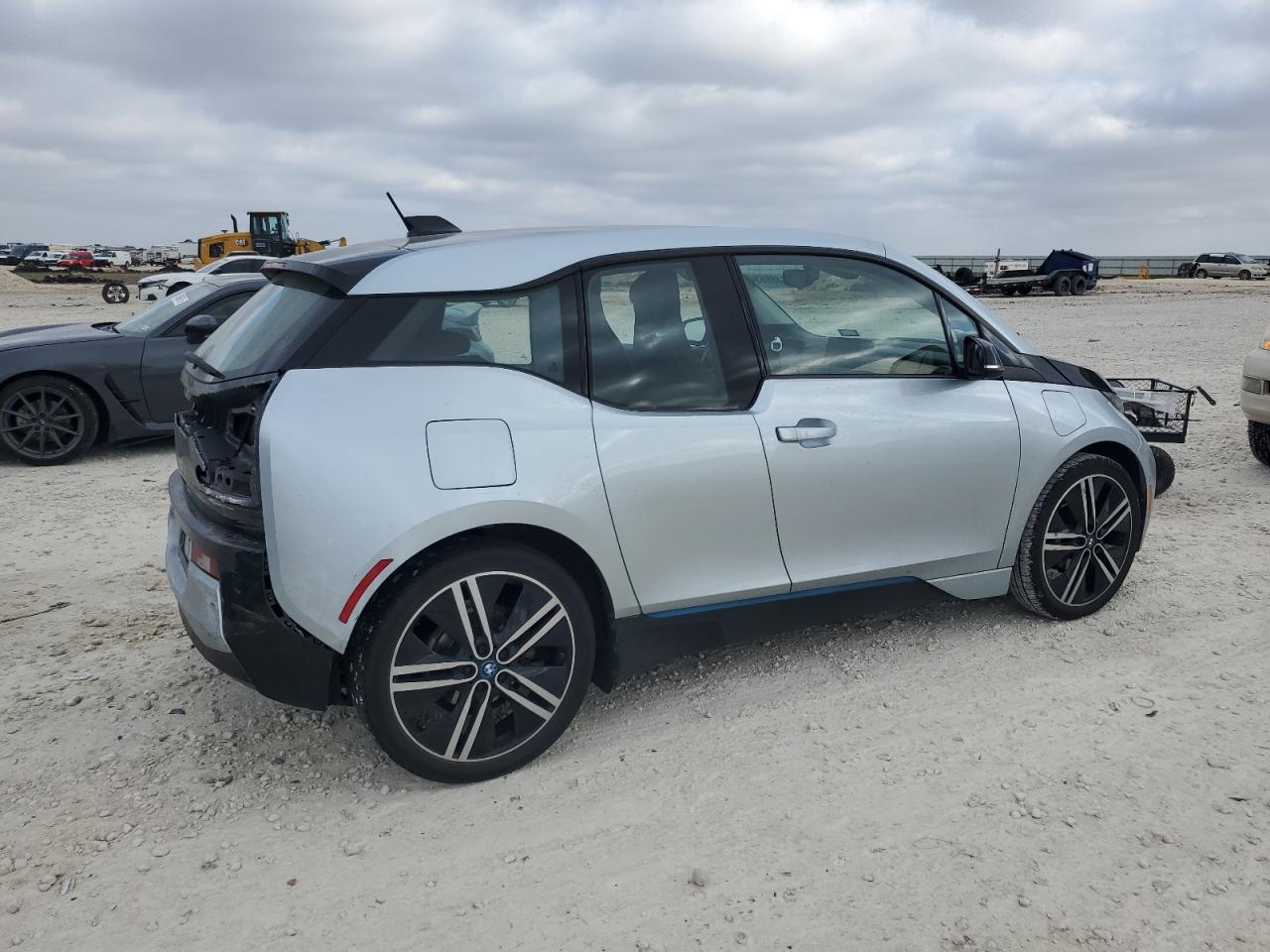 Автомобиль BMW I3 REX 2015 | GrandCar Автомобиль BMW I3 REX 2015 | GrandCar