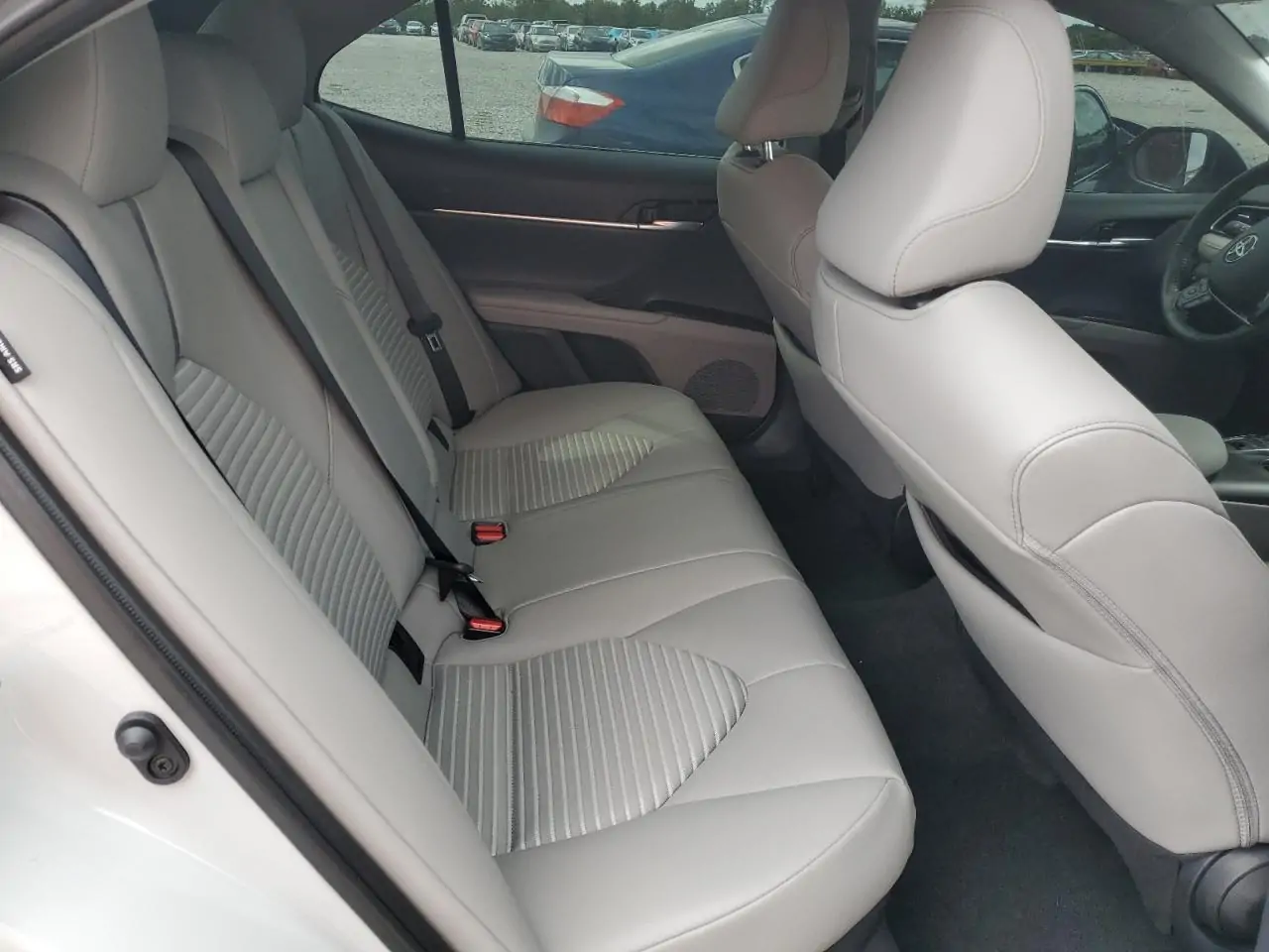 Автомобиль TOYOTA CAMRY SE NIGHT SHADE 2024 | GrandCar Автомобиль TOYOTA CAMRY SE NIGHT SHADE 2024 | GrandCar
