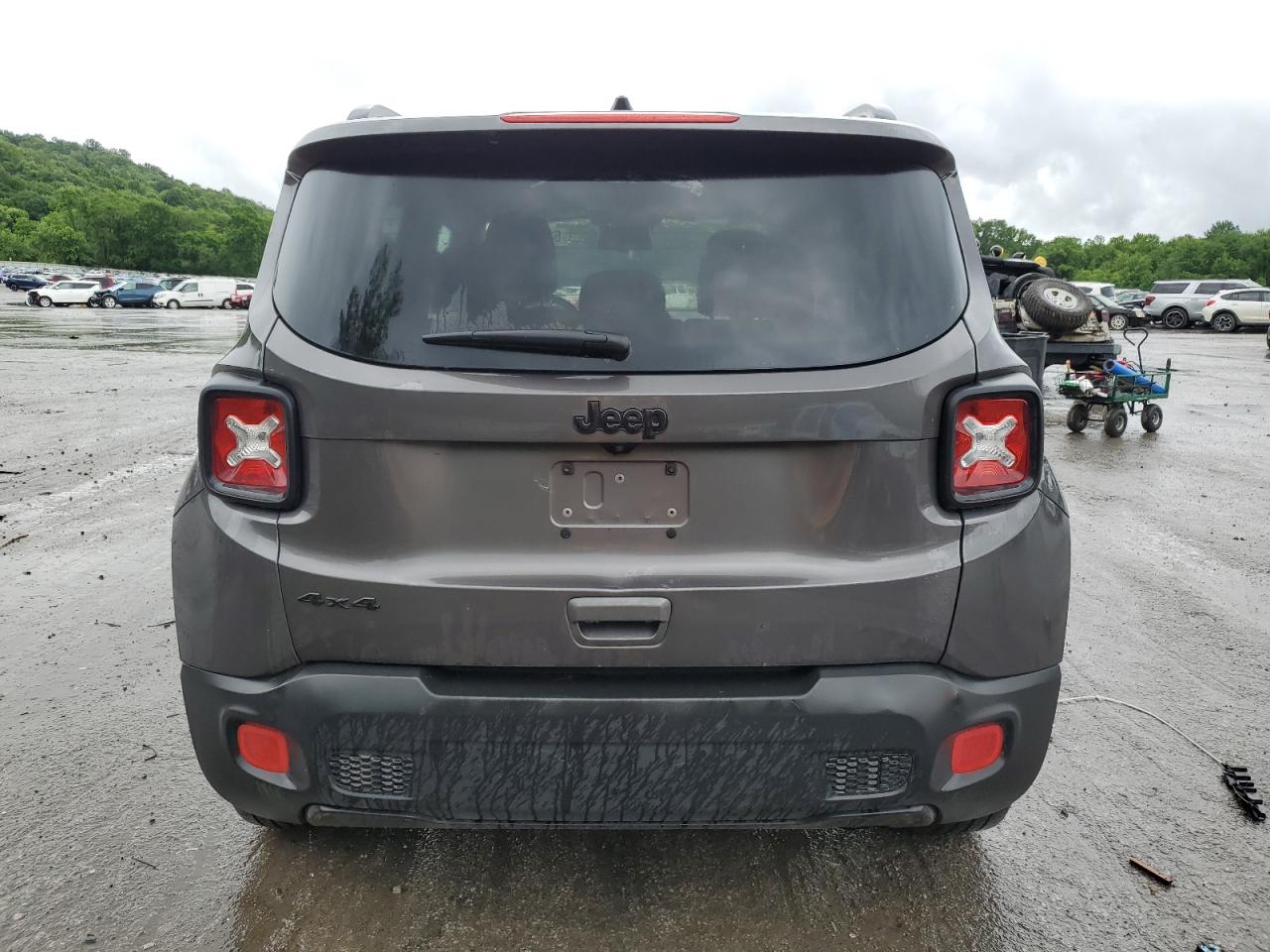 Автомобіль JEEP RENEGADE LATITUDE 2018 | GrandCar Автомобіль JEEP RENEGADE LATITUDE 2018 | GrandCar