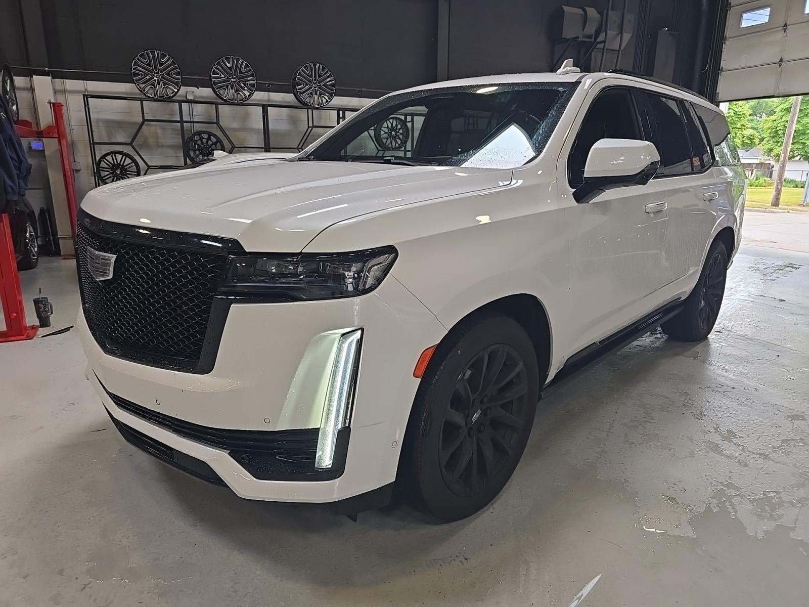 Автомобіль Cadillac Escalade Sport 1SC 2021 | GrandCar