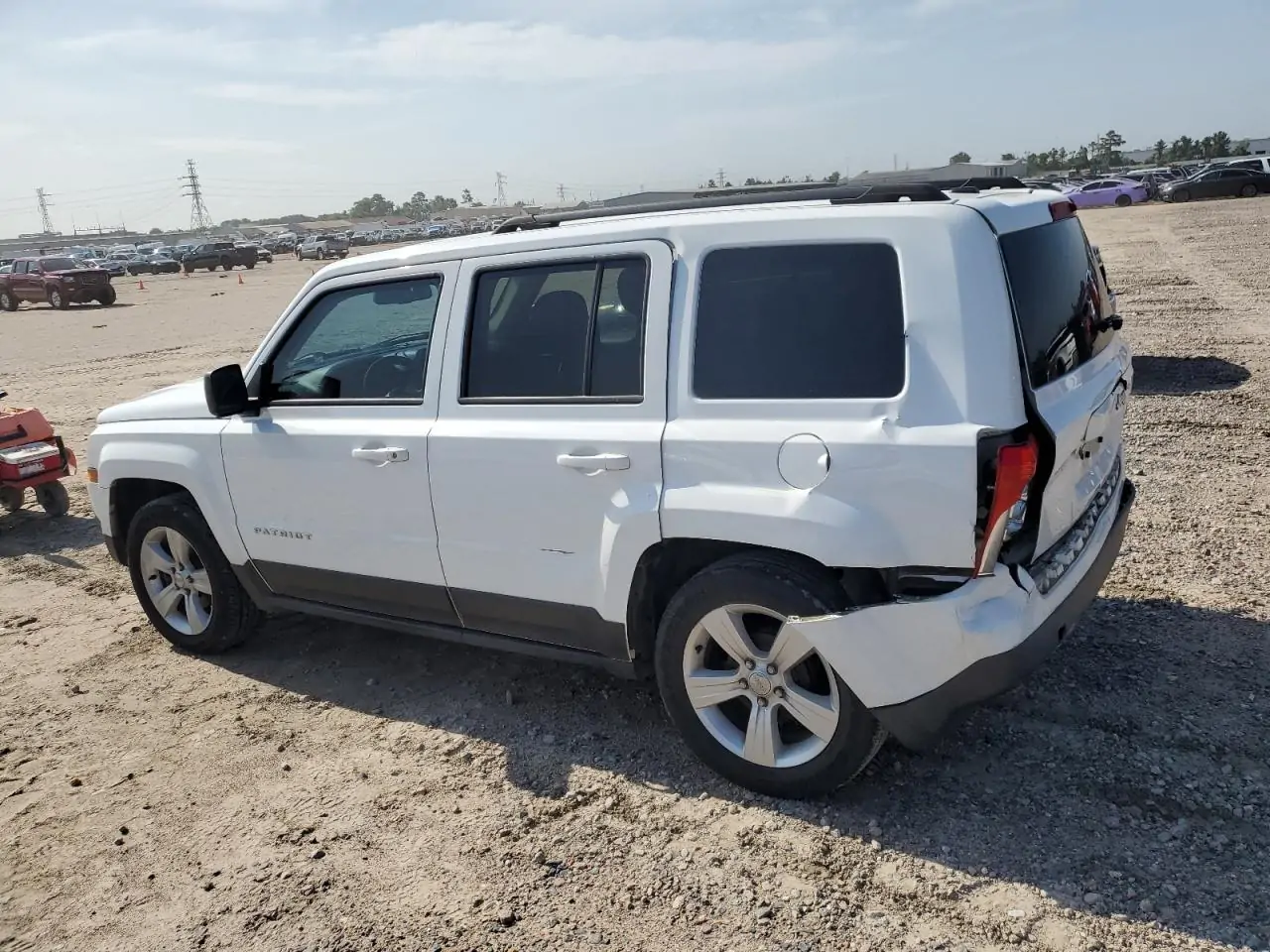 Автомобиль JEEP PATRIOT LATITUDE 2016 | GrandCar Автомобиль JEEP PATRIOT LATITUDE 2016 | GrandCar