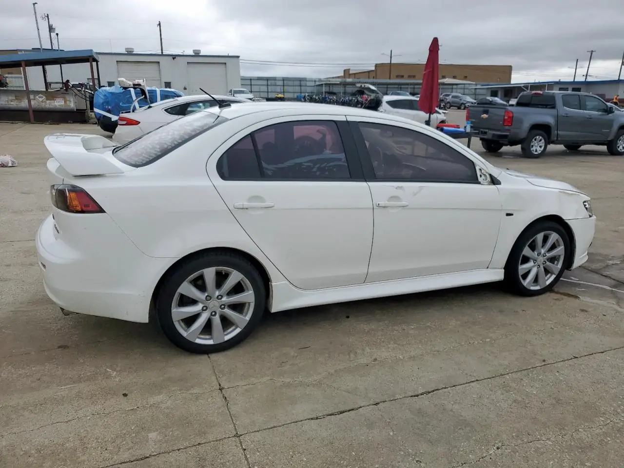 Автомобіль MITSUBISHI LANCER GT 2014 | GrandCar Автомобіль MITSUBISHI LANCER GT 2014 | GrandCar