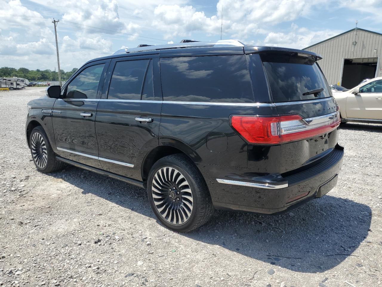 Автомобіль LINCOLN NAVIGATOR BLACK LABEL 2018 | GrandCar Автомобіль LINCOLN NAVIGATOR BLACK LABEL 2018 | GrandCar