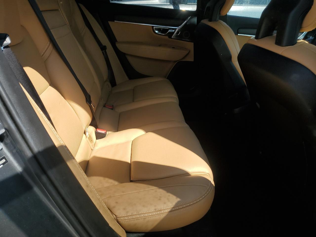 Автомобиль VOLVO V90 CROSS COUNTRY T6 INSCRIPTION 2018 | GrandCar Автомобиль VOLVO V90 CROSS COUNTRY T6 INSCRIPTION 2018 | GrandCar