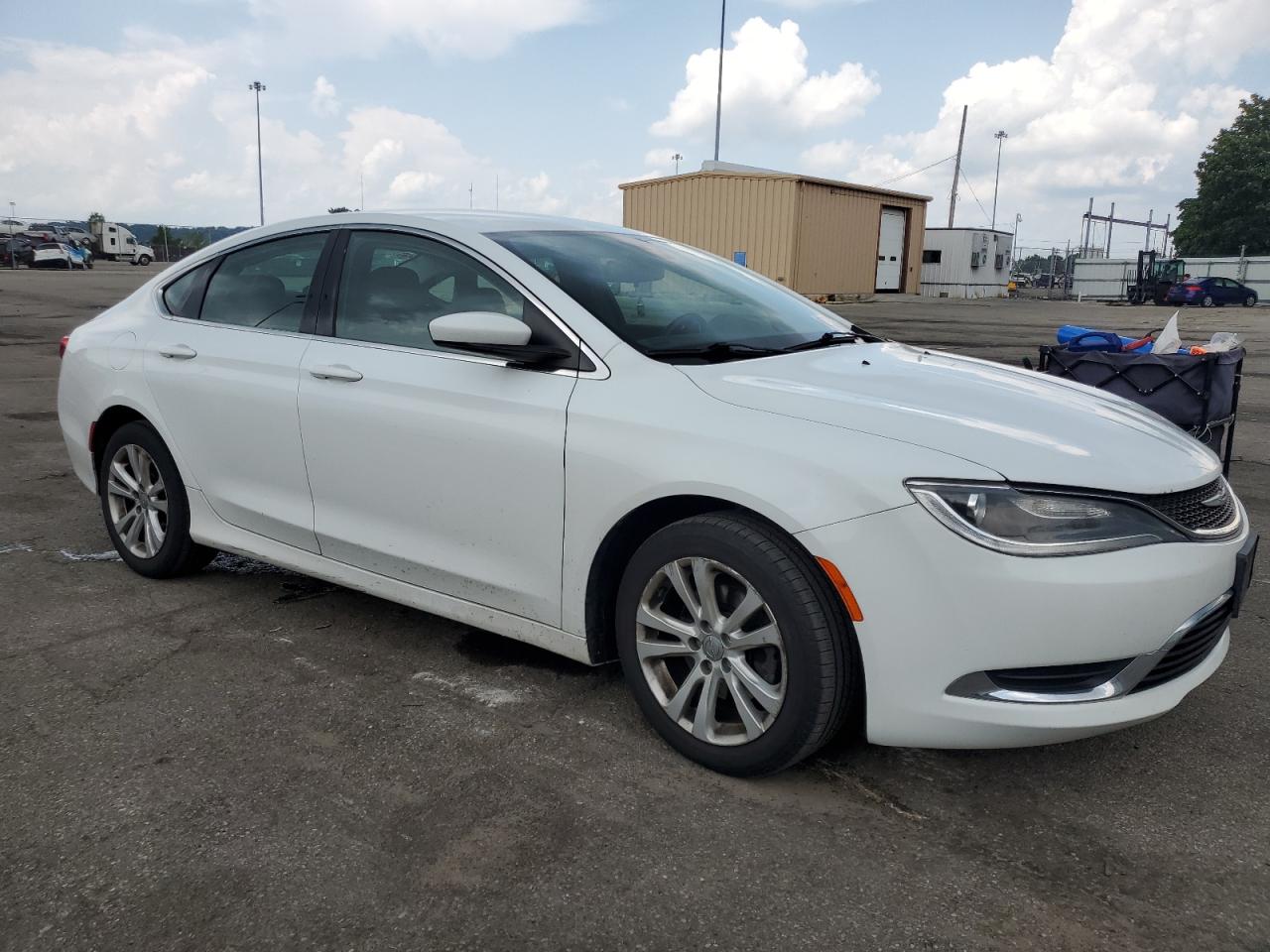 Автомобіль CHRYSLER 200 LIMITED 2015 | GrandCar Автомобіль CHRYSLER 200 LIMITED 2015 | GrandCar