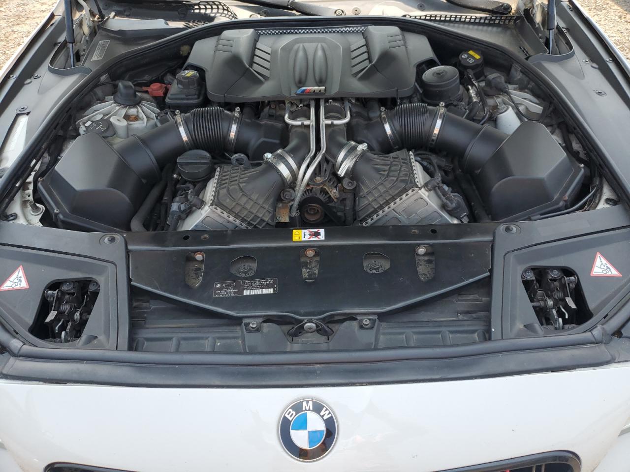 Автомобіль BMW M5 2015 | GrandCar Автомобіль BMW M5 2015 | GrandCar