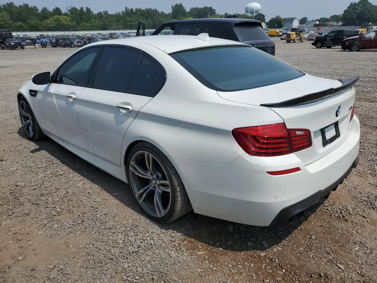Автомобіль BMW M5 2015 | GrandCar Автомобіль BMW M5 2015 | GrandCar