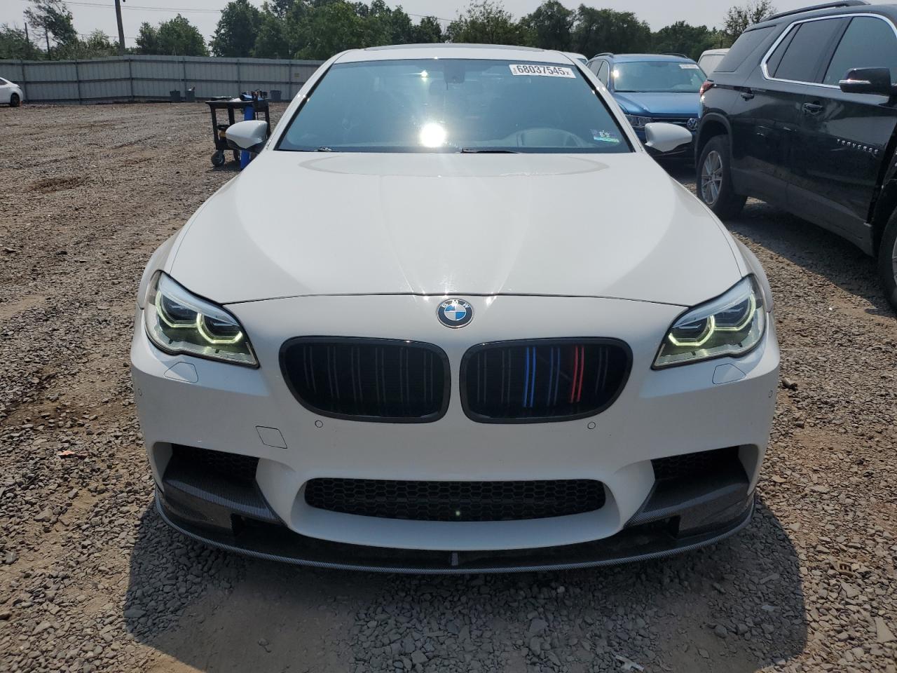 Автомобіль BMW M5 2015 | GrandCar Автомобіль BMW M5 2015 | GrandCar