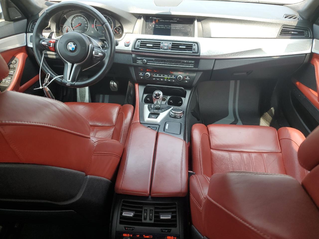 Автомобіль BMW M5 2015 | GrandCar Автомобіль BMW M5 2015 | GrandCar