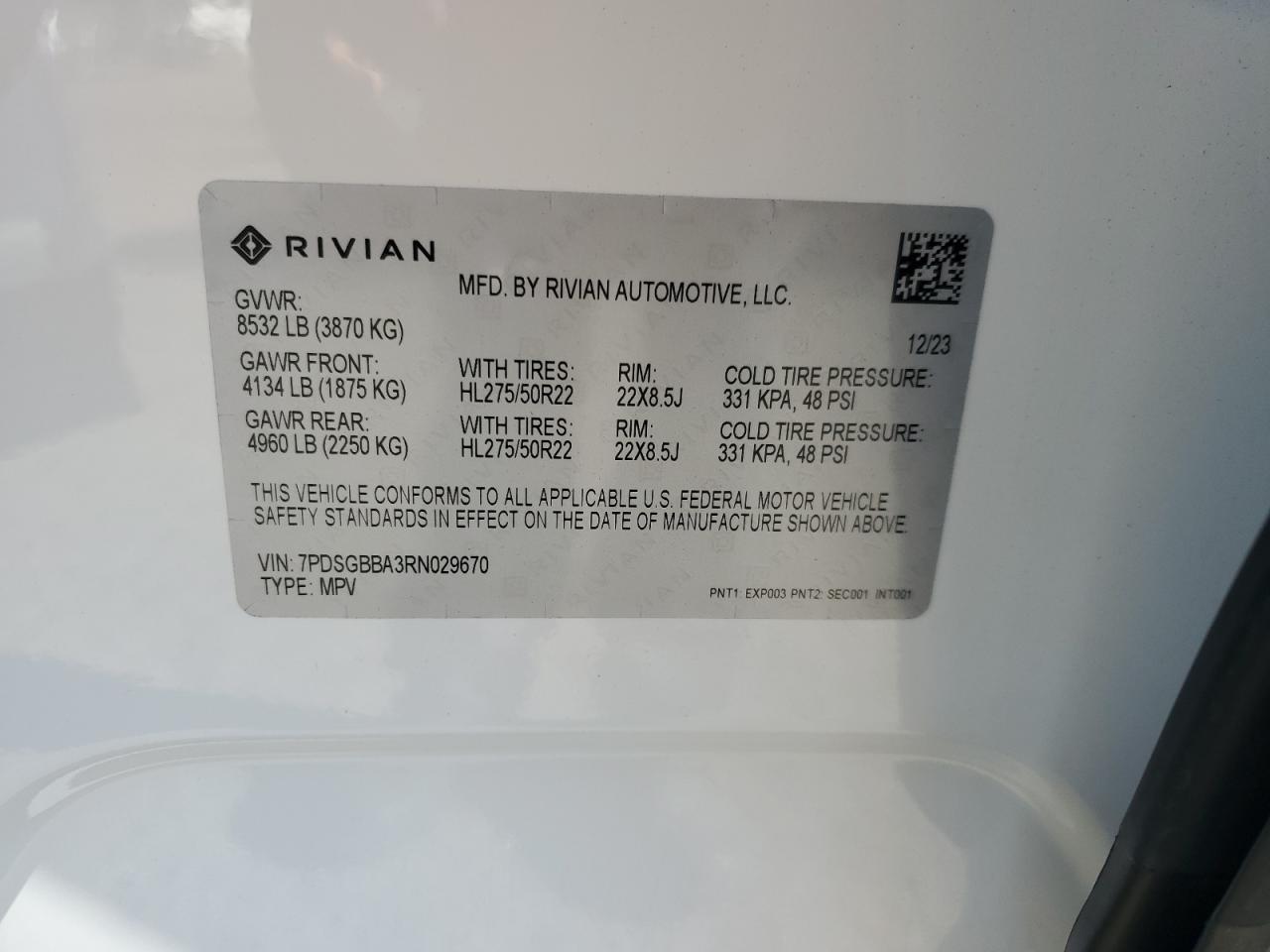 Автомобиль RIVIAN R1S ADVENTURE 2024 | GrandCar Автомобиль RIVIAN R1S ADVENTURE 2024 | GrandCar