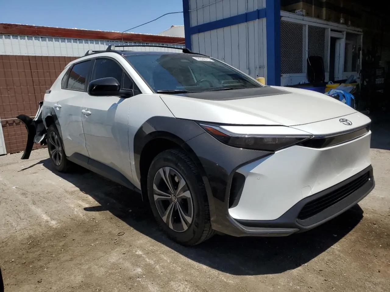 Купить автомобиль TOYOTA BZ4X XLE 2024 из США. Цена - 12500
