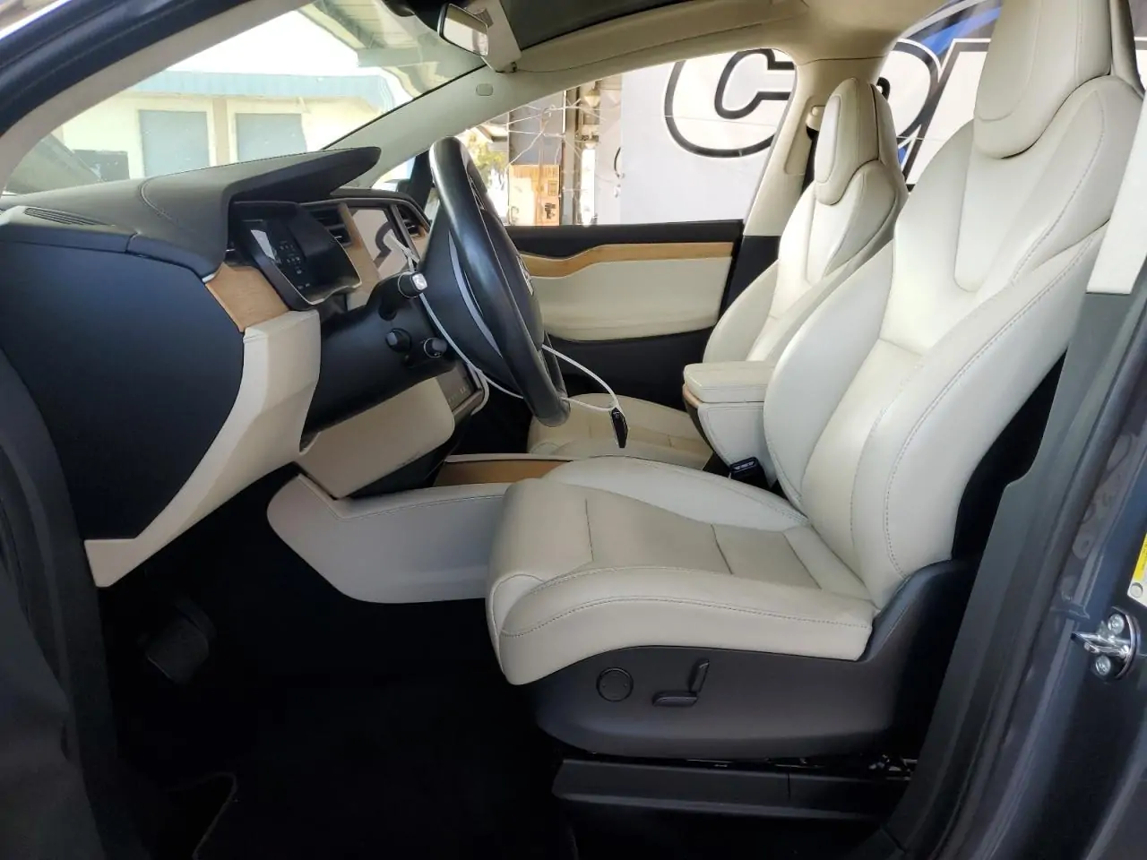 Автомобиль TESLA MODEL X 2019 | GrandCar Автомобиль TESLA MODEL X 2019 | GrandCar