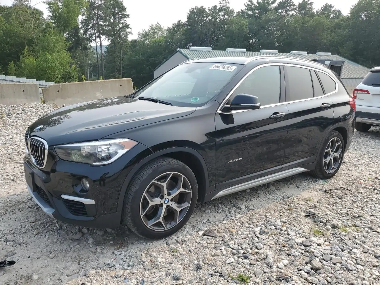 Автомобиль BMW X1 XDRIVE28I 2018 | GrandCar