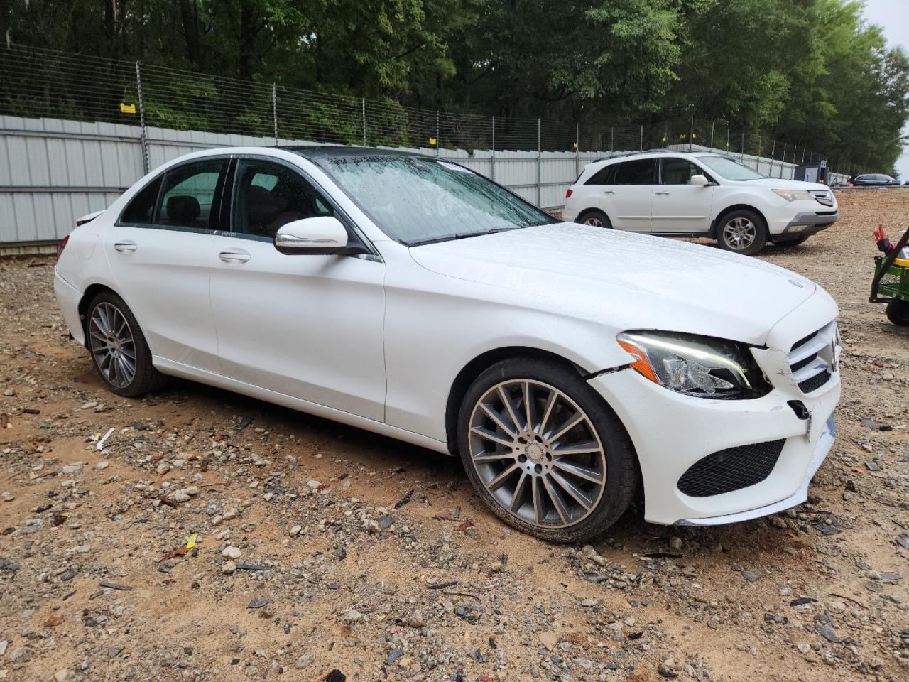 Автомобіль MERCEDES-BENZ C 300 2015 | GrandCar Автомобіль MERCEDES-BENZ C 300 2015 | GrandCar