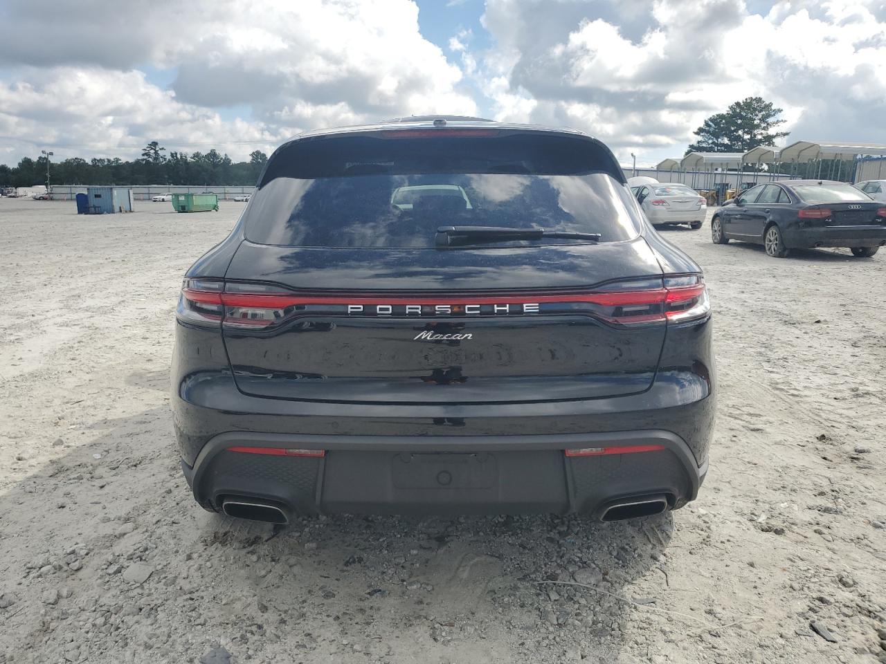 Автомобіль PORSCHE MACAN 2022 | GrandCar Автомобіль PORSCHE MACAN 2022 | GrandCar