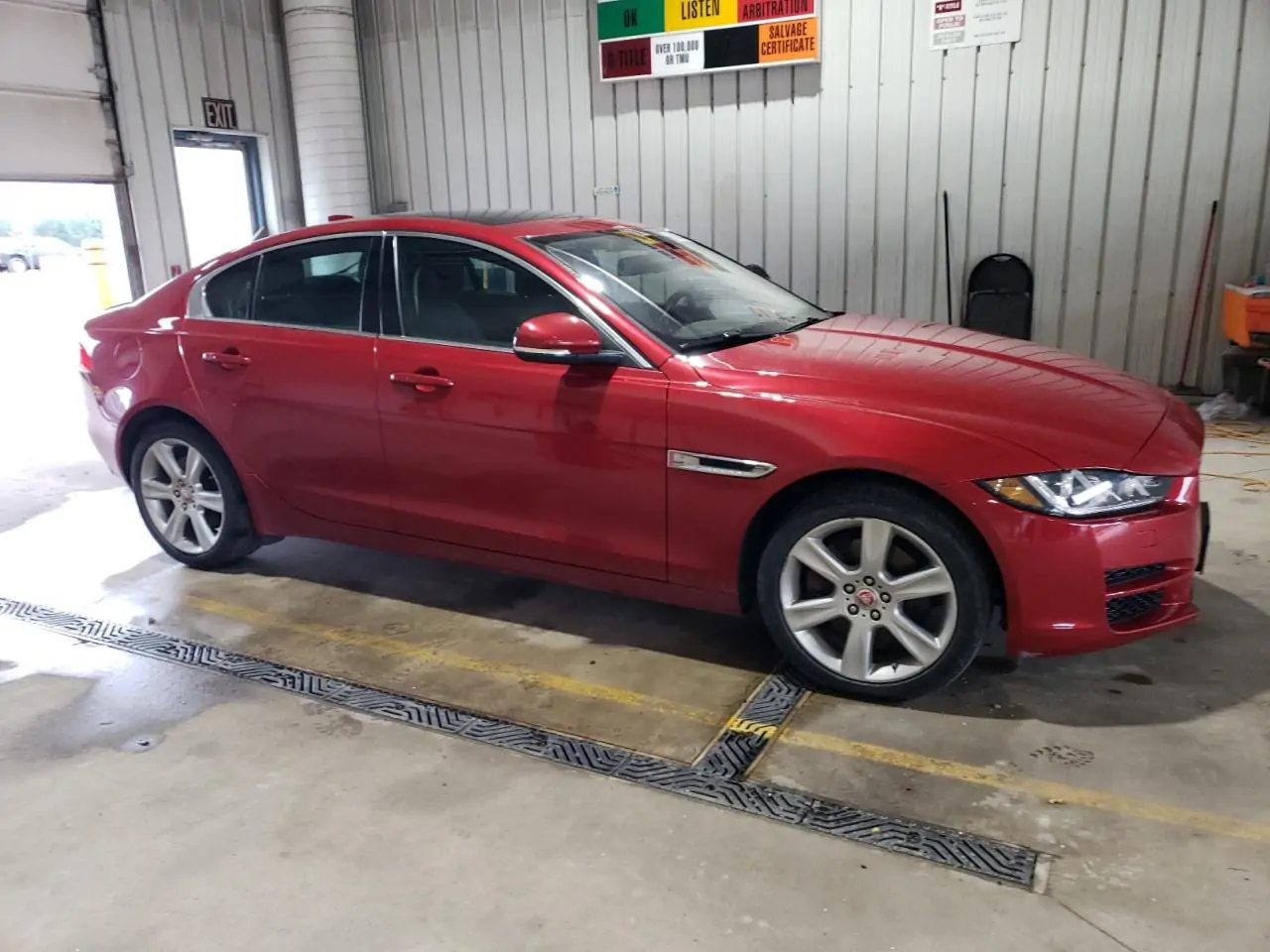 Автомобіль JAGUAR XE PRESTIGE 2018 | GrandCar