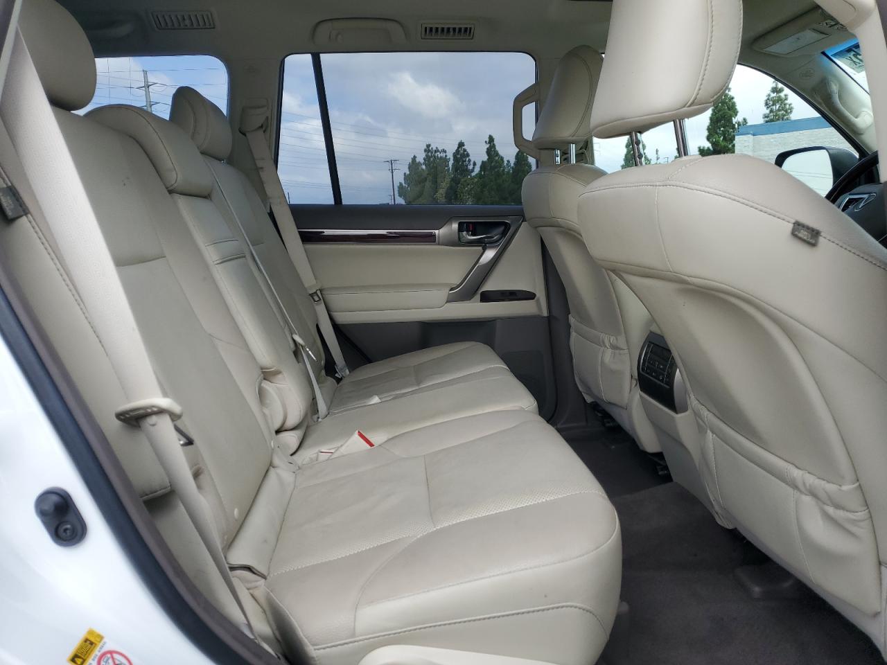Автомобіль LEXUS GX 460 2016 | GrandCar Автомобіль LEXUS GX 460 2016 | GrandCar