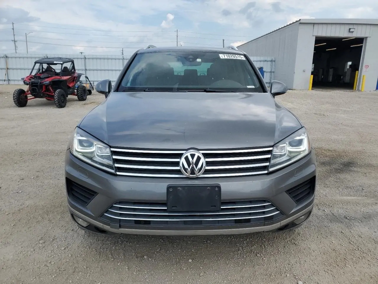 Автомобіль VOLKSWAGEN TOUAREG WOLFSBURG 2017 | GrandCar Автомобіль VOLKSWAGEN TOUAREG WOLFSBURG 2017 | GrandCar