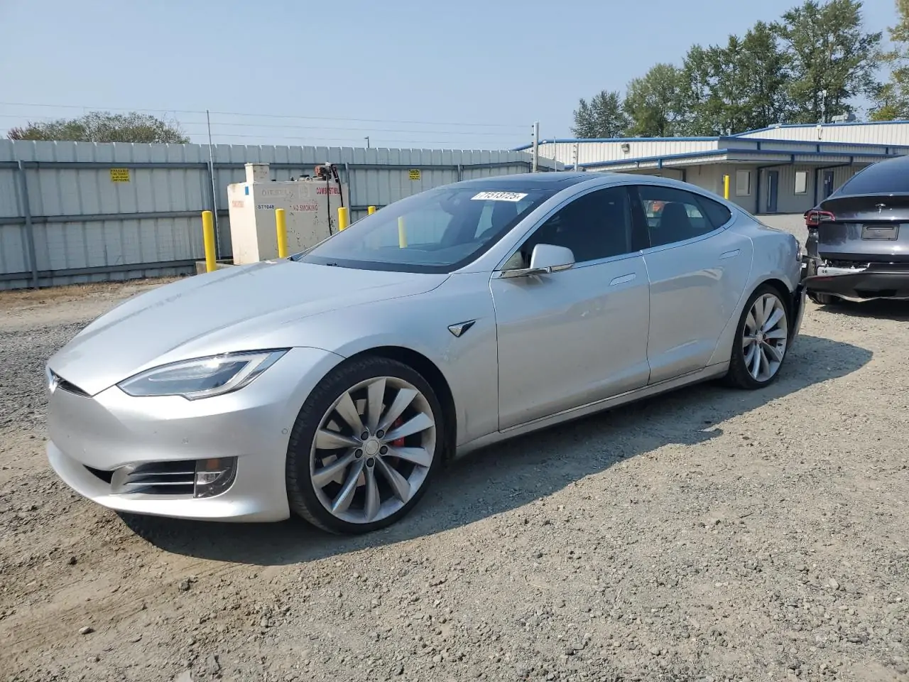 Автомобиль TESLA MODEL S 2017 | GrandCar