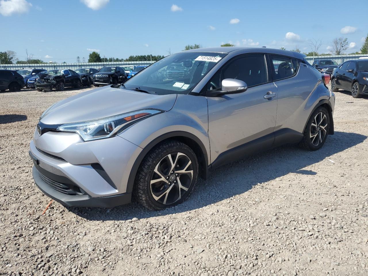 Автомобиль TOYOTA C-HR XLE 2018 | GrandCar