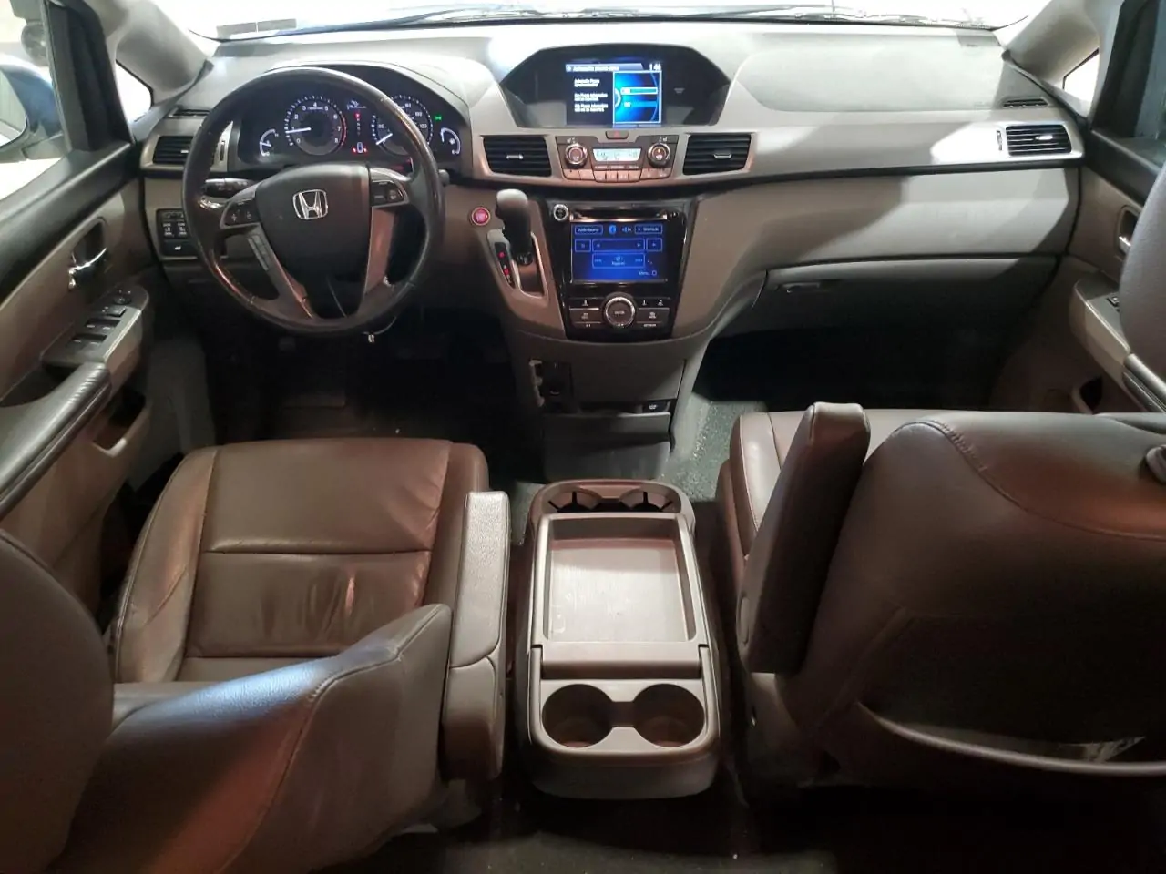 Автомобиль HONDA ODYSSEY EXL 2017 | GrandCar Автомобиль HONDA ODYSSEY EXL 2017 | GrandCar