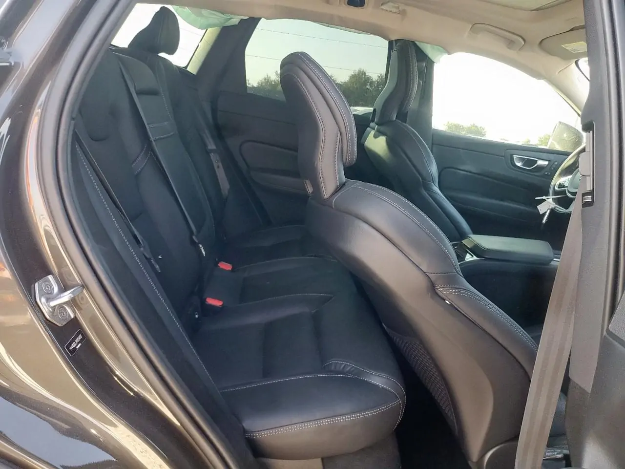 Автомобіль VOLVO XC60 T5 INSCRIPTION 2021 | GrandCar Автомобіль VOLVO XC60 T5 INSCRIPTION 2021 | GrandCar