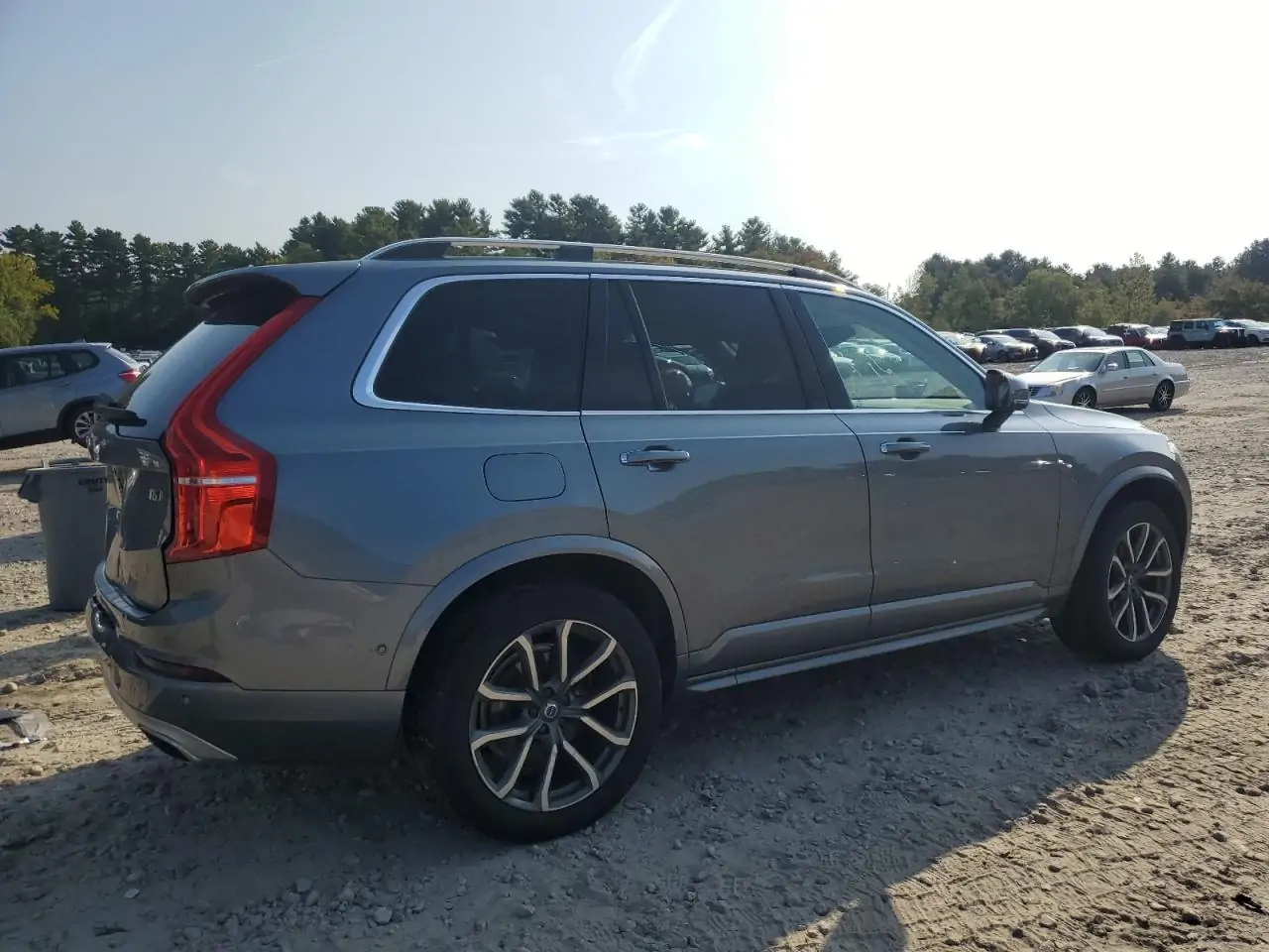 Автомобіль VOLVO XC90 T6 MOMENTUM 2019 | GrandCar Автомобіль VOLVO XC90 T6 MOMENTUM 2019 | GrandCar