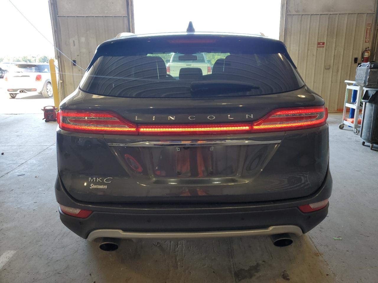 Автомобіль LINCOLN MKC SELECT 2019 | GrandCar Автомобіль LINCOLN MKC SELECT 2019 | GrandCar