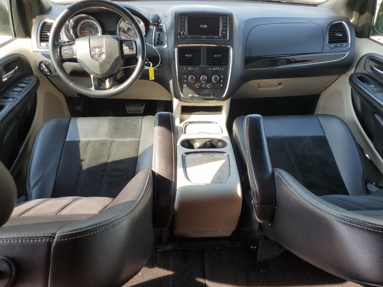 Автомобіль DODGE GRAND CARAVAN SXT 2018 | GrandCar Автомобіль DODGE GRAND CARAVAN SXT 2018 | GrandCar