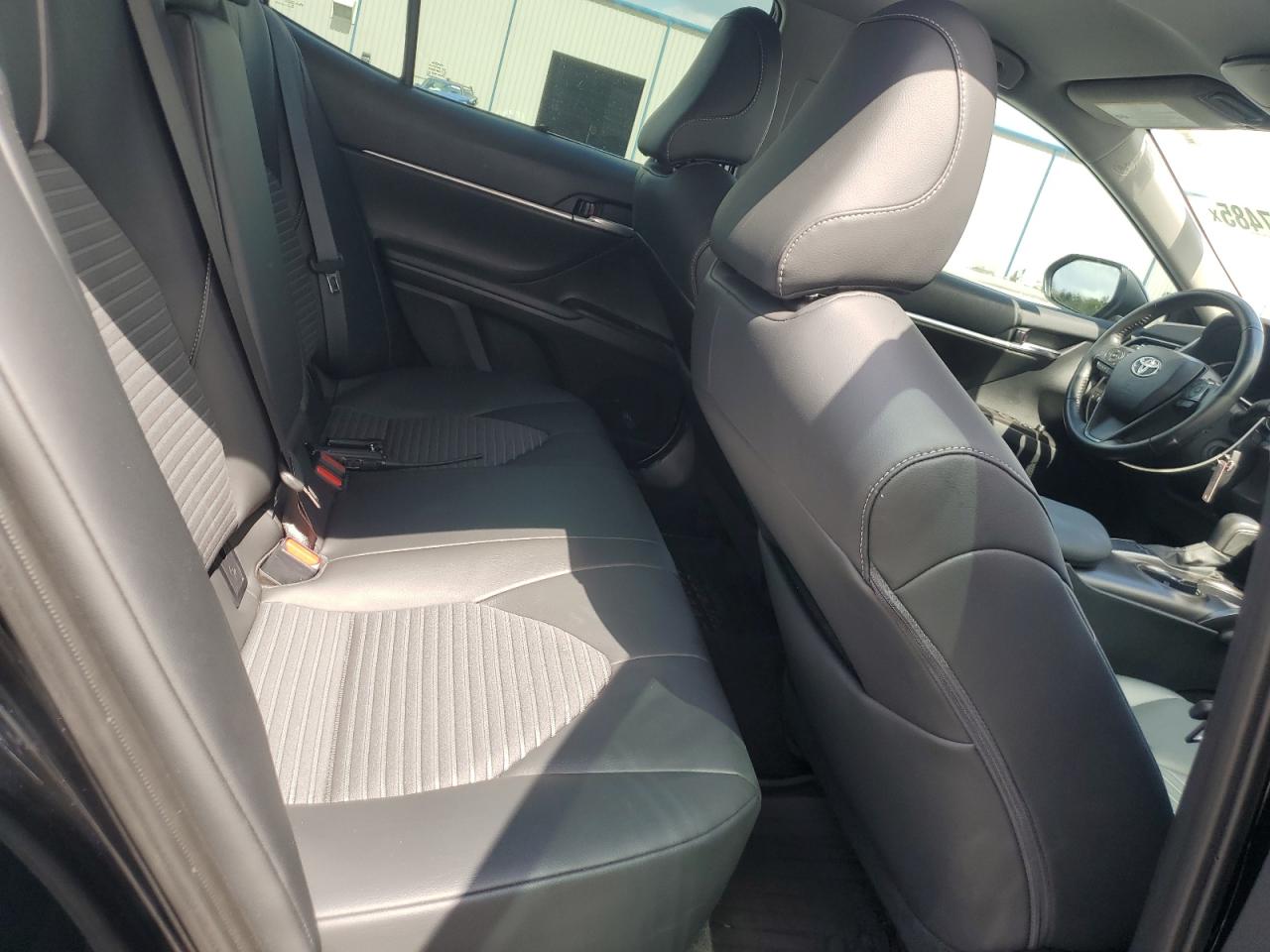 Автомобиль TOYOTA CAMRY SE NIGHT SHADE 2023 | GrandCar Автомобиль TOYOTA CAMRY SE NIGHT SHADE 2023 | GrandCar