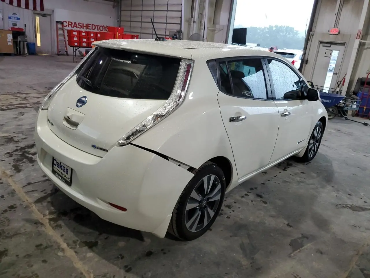 Автомобиль NISSAN LEAF S 2017 | GrandCar Автомобиль NISSAN LEAF S 2017 | GrandCar