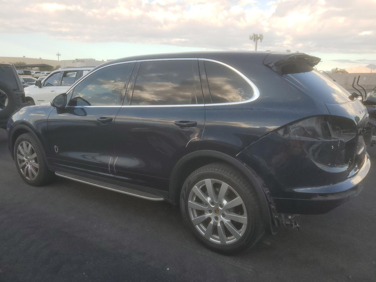 Автомобиль PORSCHE CAYENNE 2016 | GrandCar Автомобиль PORSCHE CAYENNE 2016 | GrandCar