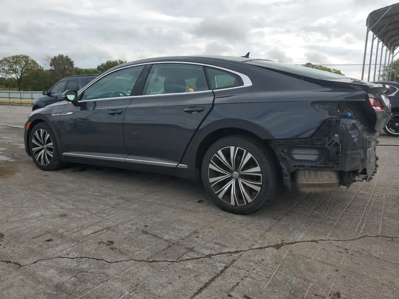 Автомобиль VOLKSWAGEN ARTEON SE 2019 | GrandCar Автомобиль VOLKSWAGEN ARTEON SE 2019 | GrandCar